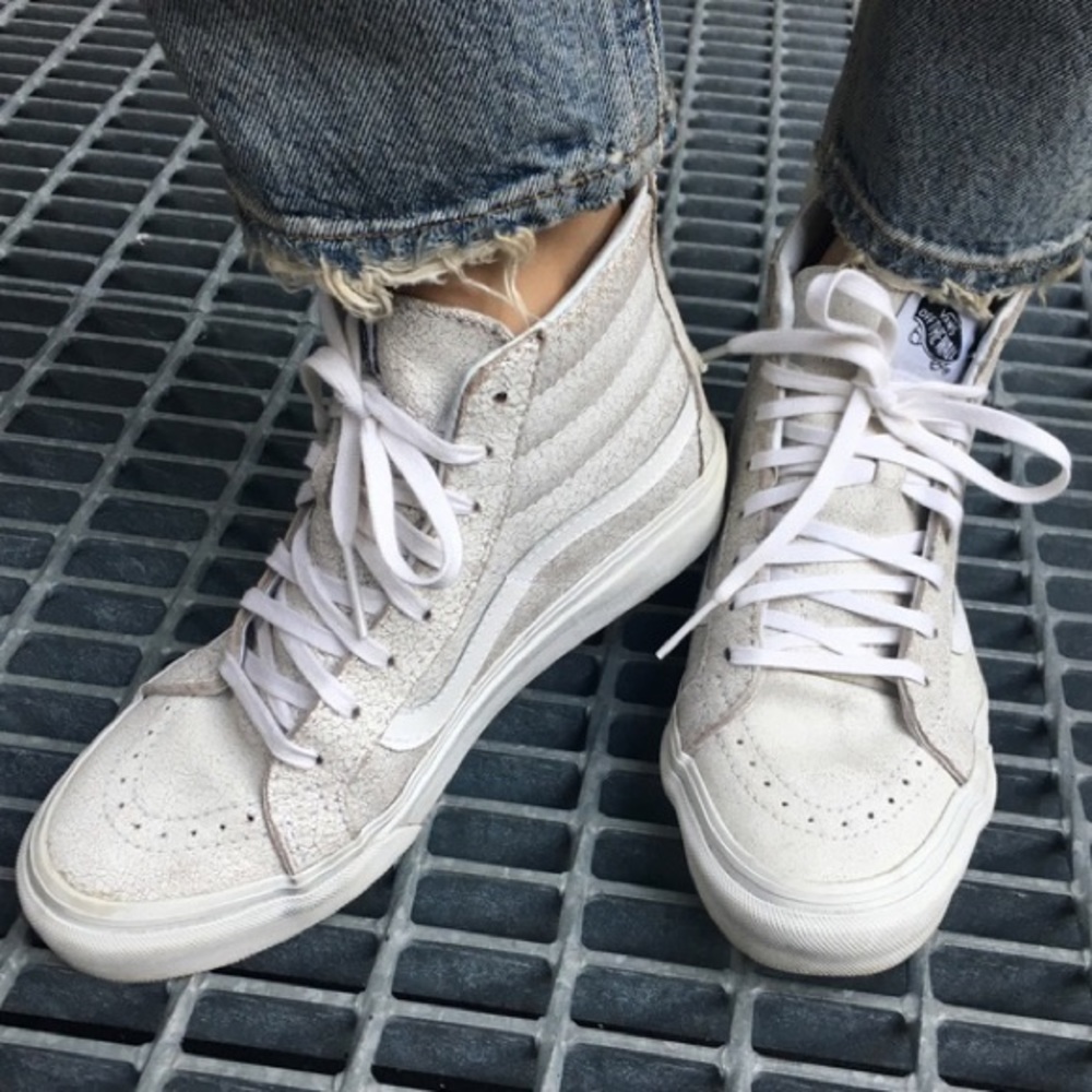 Limited edition Vans off the wall sneaker high top